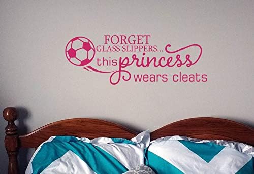 Miniatura 2 de Calcomanías de pared de fútbol para niñas, con texto en inglés "This Princess Wears Cleats" (23 x 8 pulgadas), color rosa intenso