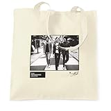 Mit umweltfreundlicher Tinte auf eine ethisch korrekt hergestellte Stofftasche aus Ringspinngarn gedruckt.