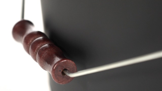 Secchio Per Cenere Con Coperchio Relaxdays - 19L, Acciaio, Con Paletta - Foto 5