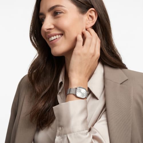 Image of Daniel Wellington Square 25mm Dial Analog Women Watch