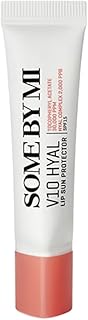 واقي الشفاه V10 هيال من سوم باي مي بمعامل الحماية من الشمس 15 بلون وردي| تركيبة خفيفة الوزن مقاومة للالتصاق| مثالية للاستخدام اليومي| تبقي الشفاه الجافة والمتشققة محمية ومرطبة| 7 مل