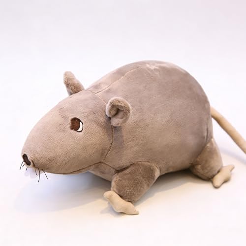 Jouet en peluche de rat mignon comme oreiller de couchage