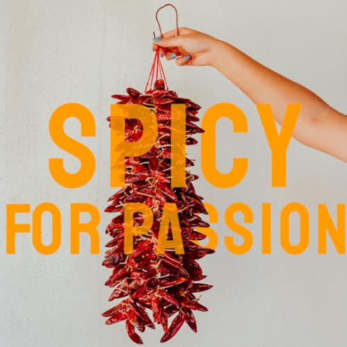 TUTTOCALABRIA Calabrian Crushed Chili Dry Pepper Flakes, Large Shaker, Product of Italy, 250 gm (8.81 oz) All Natural, Non-GMO, Product of Italy