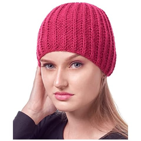 INTI ALPACA INTI0595 Women’s Rouge Pink Alpaca Beanie Hat- Hand Knitted in Alpaca Wool - Winter Headwear Skull Hat, Pink, One Size Cover