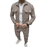 ensemble pantalon veste camel Ensemble de vêtements pour homme : la veste chemise boutonnée dispose de poches avant pratiques, offrant un grand espace de rangement pour les petits objets essentiels. La taille élastique du pantalon de jogging assure un ajustement sûr et réglable.