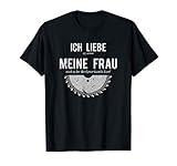Klassisch geschnitten, doppelt genähter Saum.
