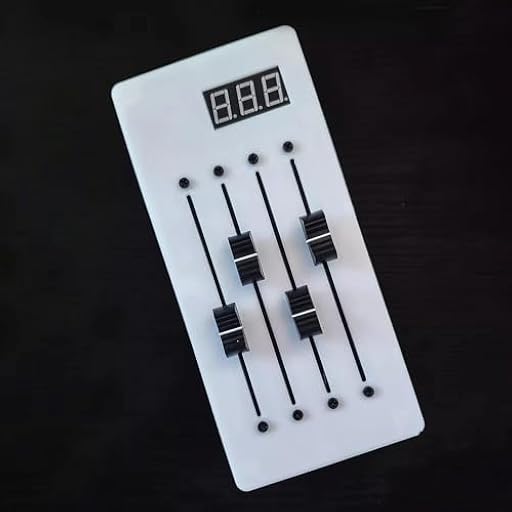 Toplionace Controlador CC con Pantalla Digital: Controlador Midi de 4 Pistas con Fader Largo para Daw (Blanco) | Ya disponible en tu tienda friki favorita! En mundofriki.es!