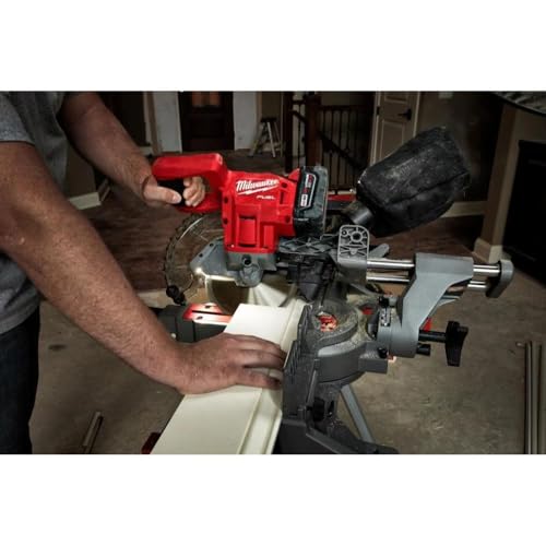 Milwaukee Aluminum Folding Miter Saw Stand