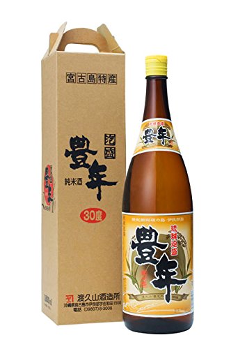Amazon.co.jp: 渡久山 豊年 30度 1800ml [泡盛/沖縄県] : 食品・飲料・お酒