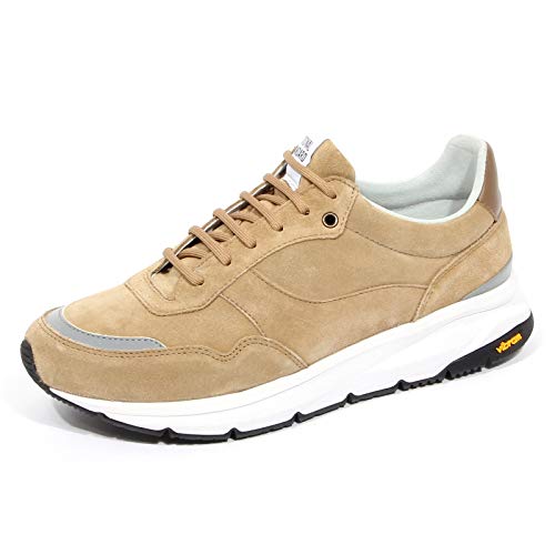 Mocassins de luxe G1034 daim beige homme : Une alliance de finitions premium en taille 40