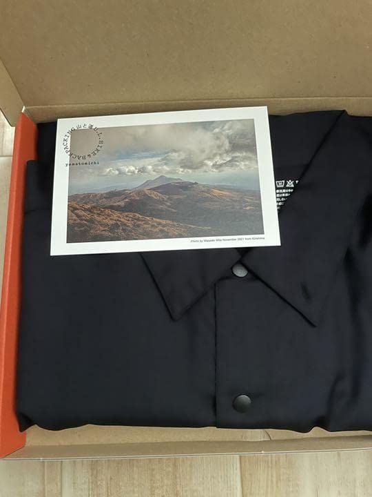 Amazon.co.jp: 山と道 Merino Shirt Dark Navy Mサイズ : ファッション