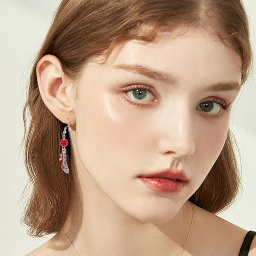 Création de bijoux avec ces pendentifs princesses en émail rouge et strass - 6