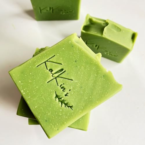 Image of KalKin's Aloe Bliss Handmade Cold Process Soap | Anti-inflammatory, antiseptic, nourishing, conditioning and soothes dry skin | 100% Natural with Cocoa and Shea Butter | Pack of 1 (122g) | Unscented