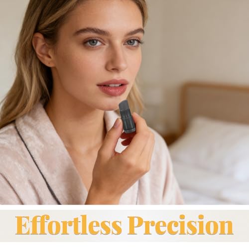 Pincel de labios de silicona compacto que soluciona los retoques sucios en el bolso 3