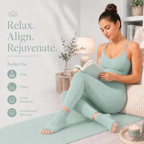 Image of Foot Alignment Socks Men & Women | Five Toe Separator | Foot Pain Relief | Bunion Corrector | Plantar Fasciitis | Improving Posture & Increasing Flexibility | Free Size | 1 Pair | UK8-11 (Mint Green)