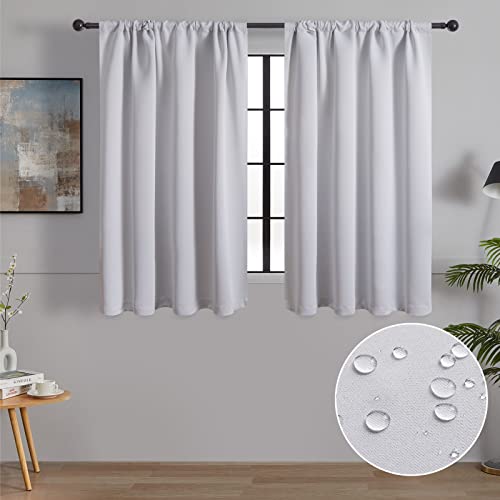 MRTREES Petit Rideau Occultant Blanc de Cuisine 60x90 CM Tissu Impermeable Rideaux Courts Thermiques Isolant Anti Froid et Chaleur Passe Tringle pour Fenetre...