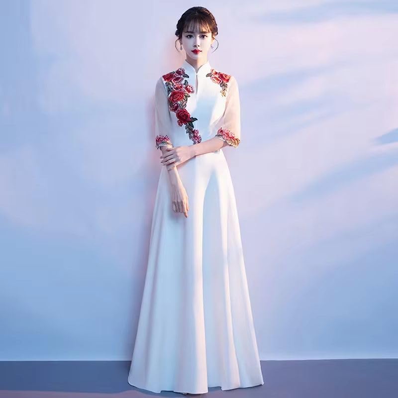 Robe chinoise traditionnelle à fleurs à offrir pour un anniversaire - 5
