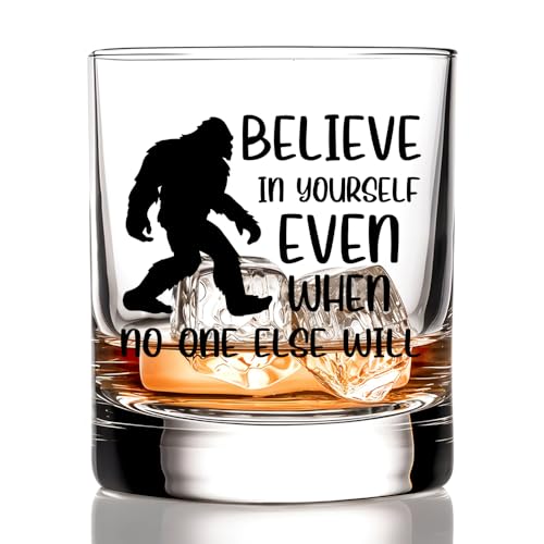 RZHV Believe In Yourself Even When No One Else Will Old Fashioned Whiskey Glass, Father's Day Retirement Birthday Whiskey Glass Gift for Men Him Husband Dad Uncle Grandpa Friends Coworkers
