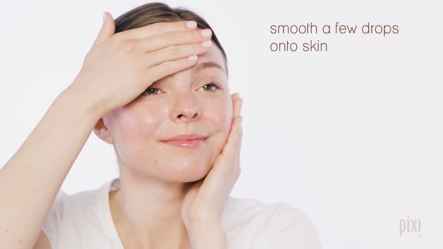 Amazon.com: Pixi Beauty +C Vit Priming Oil | Nourishing Vitamin C