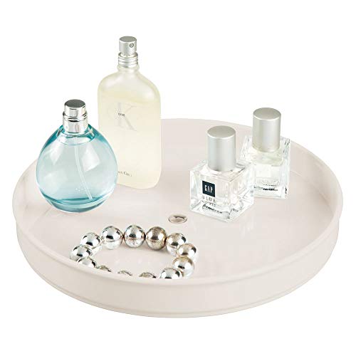 Preisvergleich Produktbild mDesign drehbares Kosmetiktablett stilvolle Ablagefläche für Lotion, Kosmetik und Medikamente runde Kosmetik Aufbewahrung für Bad und Küche aus BPA-freiem Kunststoff und Edelstahl cremefarben