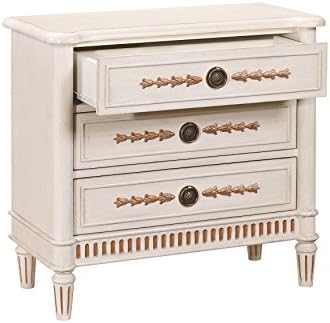 Right2Home Pulaski Fluted Base Accent Drawer Chest