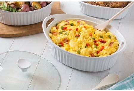 CorningWare French White 2.5-quart Oval Casserole with Glass Lid