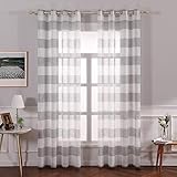 Pflege: Für Maschinenwäsche in kaltem Wasser geeignet, im Trockner auf niedriger Stufe trocknen. Bitte nicht bleichen.