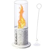 【Retro-Design】Die einzigartigen Hohlmuster-Elemente von Tischkamin Outdoor sowie das Retro- und Old-Look-Design verströmen eine starke Atmosphäre der Zeit. Die Unterseite des tischfeuers ist mit einem Antirutsch- und Oberflächenschutz versehen, um einen sicheren Stand zu gewährleisten, und die hitzebeständige Schutzglasabdeckung ermöglicht den Genuss des Lagerfeuers bei gleichzeitig sicherer Nutzung.