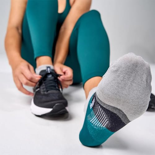 Image of Feetures Elite Light Cushion Mini Crew Sock - Sport Sock with Targeted Compression