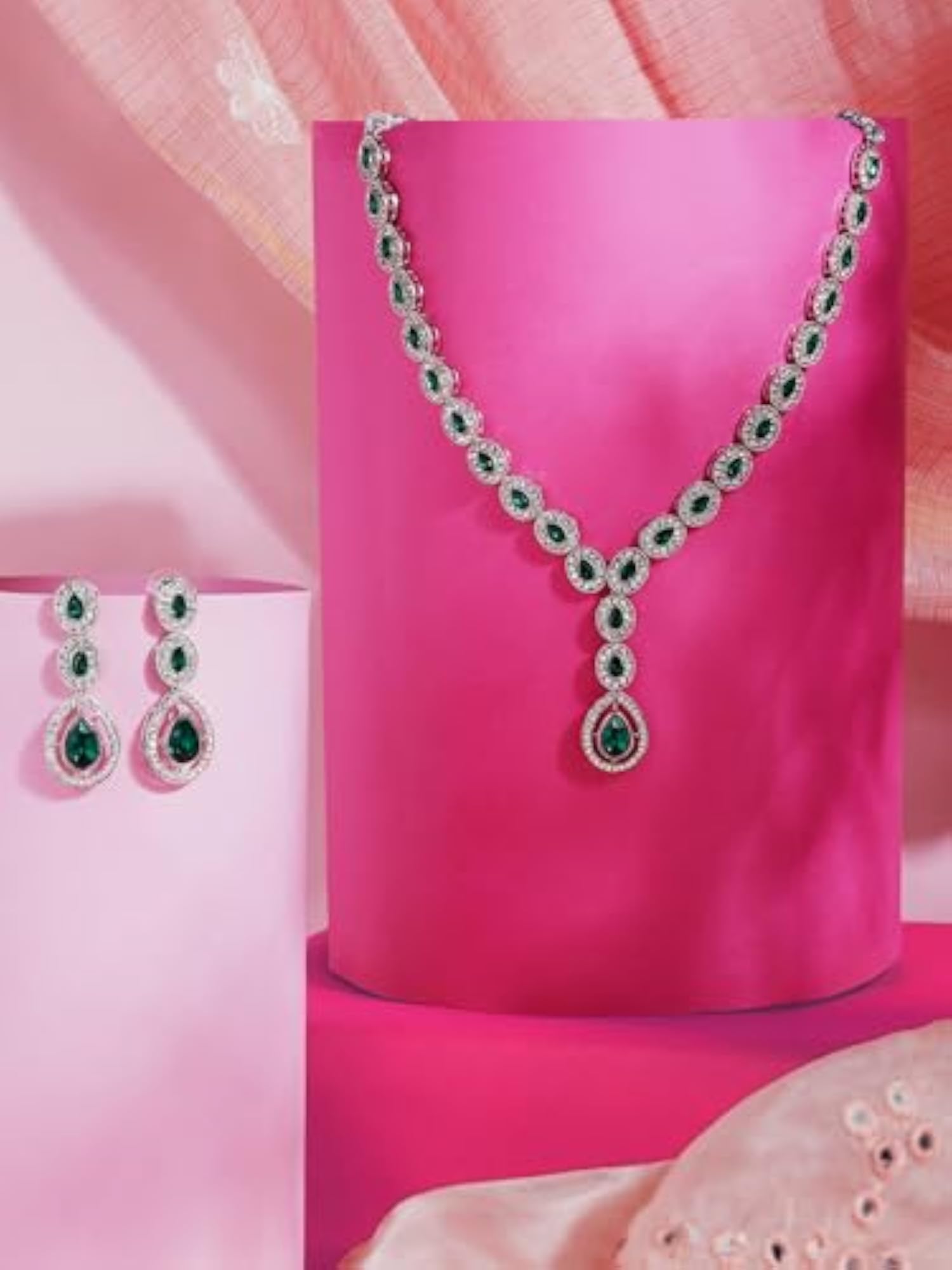 Green Dazzling Austrian Diamonds Necklace and Earring Set
