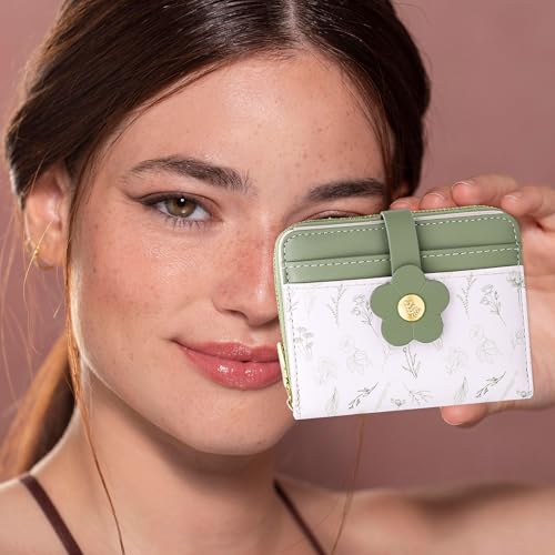Image of Farcauo Cute Floral Womens Wallet Small Wallets for Women Thin Green Women's Wallet Kawaii Flower Card Wallets for Women Ladies