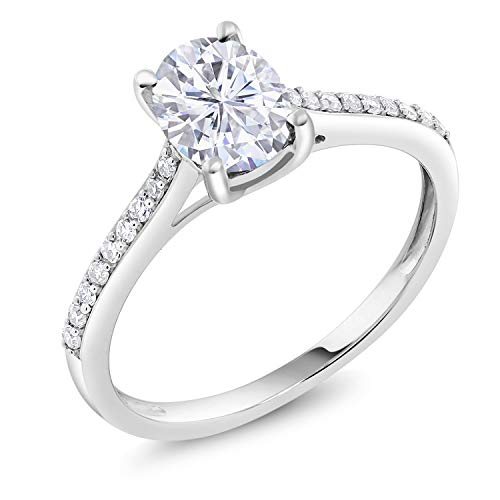 Gem Stone King 10K White Gold Moissanite and White Diamond Solitaire Engagement Ring For Women | 1.50 Cttw | Oval 8X6MM | Gemstone Birthstone | Available in Size 5,6,7,8,9