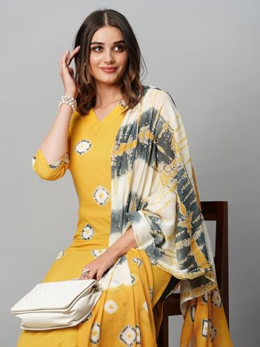 Image of GoSriKi Women's Cotton Blend Straight Printed Kurta with Pant & Dupatta