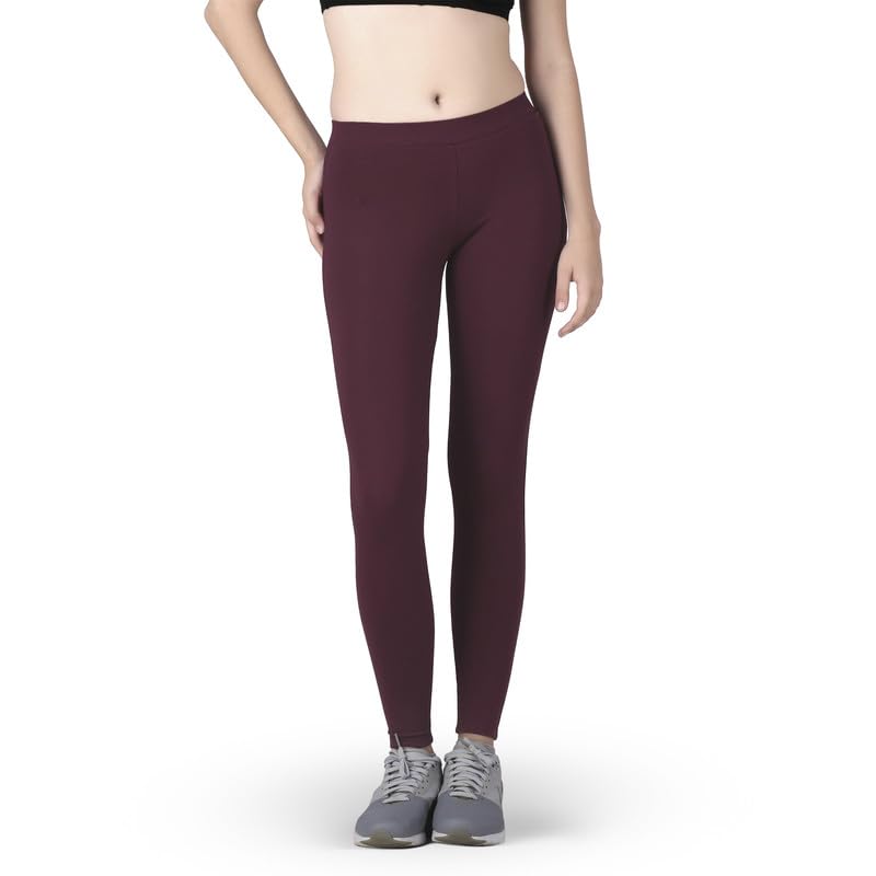 Image of Sports Power Stretch Narrow Pant: Seamless Comfort for Stylish Performance