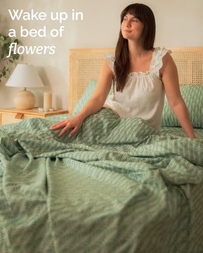 Image of Queen 4 Piece Floral Sheet Set - Soft, Breathable & Cooling - Sage Fan Leaf