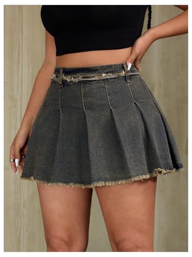 WDIRARA Women's Plus Size Pleated Mini Denim Skirt Y2k Frayed Hem A Line Skirt4