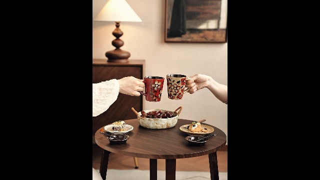 Taza de cerámica 12 oz con tapa y cuchara rojo miniatura 6