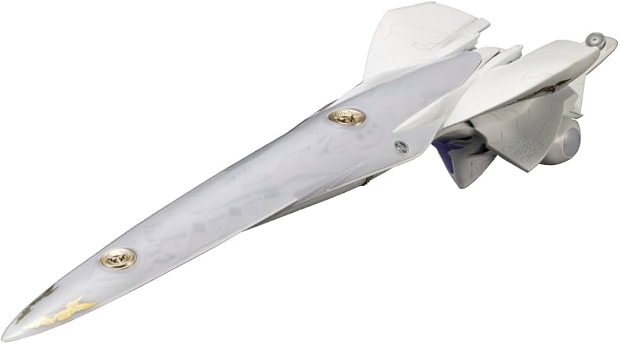 鉄製の盃（旧日本軍関係？）と多聞天と彫られた、銀盃。【桐箱入り　１つは刻印有り】 鉄製の盃（旧日本軍関係？）と多聞天と彫られた、銀盃。【桐