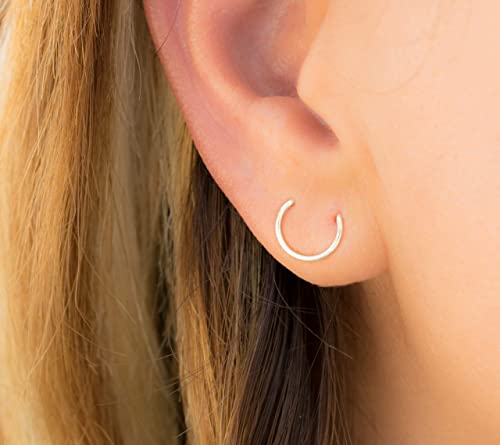 Double-Lobe-Circle-Piercing-Multiple-Round-Earring-2-Hole-Stud-Hoop-Post-Ear-Jewelry