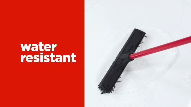 Rubberen Bezem - Magnetische werking op vuil en haar | De Blaffende Kat Rubberen Bezem - Magnetische werking op vuil en haar | De Blaffende Kat