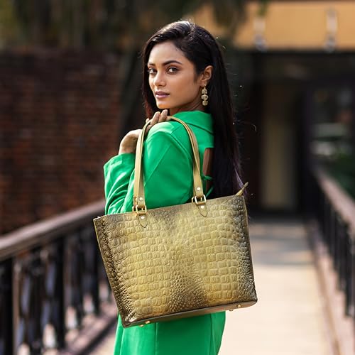 Image of Anuschka Women's Original Hand-Painted Genuine Leather Large Zip Top Tote