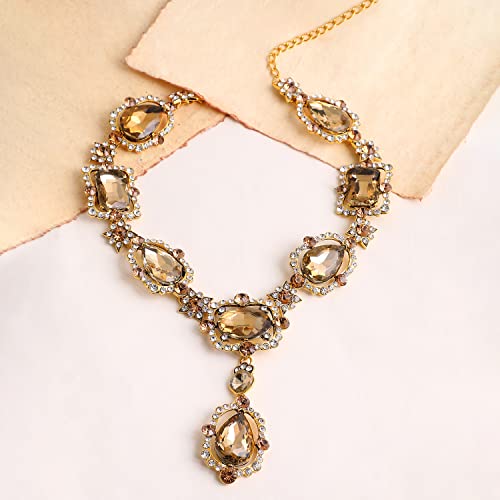 Image of SOHI Contemporary Necklace for Women and Girls, Necklace with Chain detailing for women, Statement jewellery, Fashion Jewellery for women, Imitation, ladies