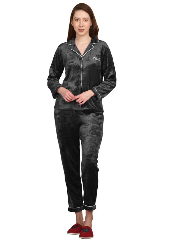 klotthe Women Black Solid Woolen Night Suit-picture-37