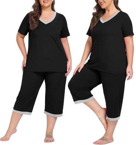 OLRIK Women's Capri Pajama Sets Plus Size Cute Floral Pjs Short Sleeve Tops and Pants Lounge Sets with Pockets (1X-5X)2
