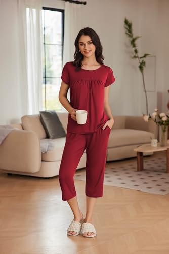 Image of Ekouaer Women's Capri Pajama Set Short Sleeve Mumu Pjs Pleated Top Capri Pants with Pockets Sleepwear Lounge Set