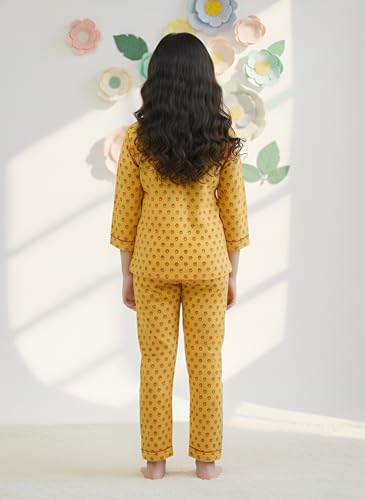 Image of Yash Gallery Kids Cotton Slub Floral Printed Night Suit Pajama Set for Girl