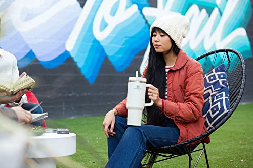Image of Stanley Adventure Quencher Travel Tumbler 40 Oz, Pack Of 1, Cream Color (Stainless Steel), 40 fluid ounce