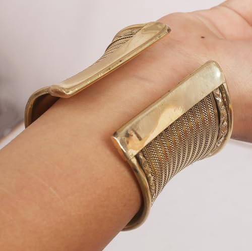 Image of Touchstone Indian Bollywood Desire Brass Base Exotic Workmanship Free Size Cuff Bracelet in Antique Gold Or White Or Copper Tone for Women.
