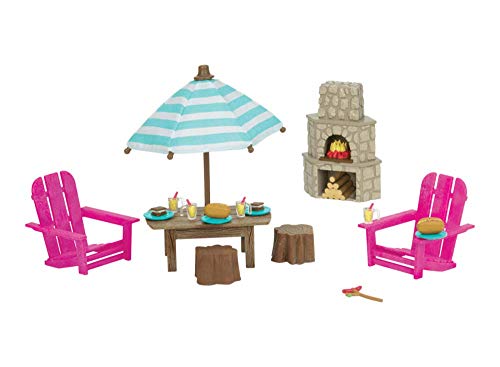 Li'L Woodzeez 6170Z PL, Set da 23 Pezzi con Camino, mobili e Accessori Alimentari, Giocattoli in Miniatura e Set da Gioco per Bambini dai 3 Anni in su, Multicolore