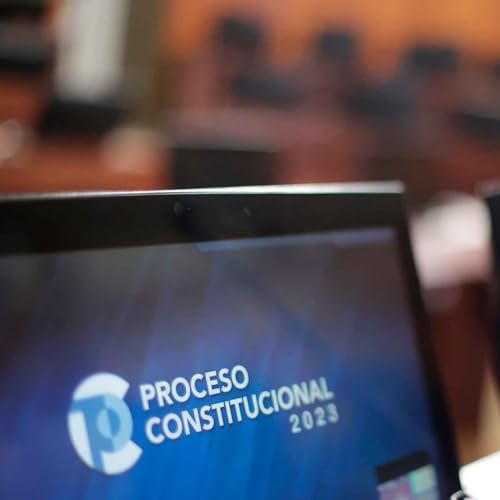 La entrevista del d&iacute;a junto a Rafael V&aacute;squez. Podcast Por Radio Santa Cruz arte de portada